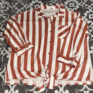 Eden & Olivia woman’s button down, tie front bottom shirt - size L